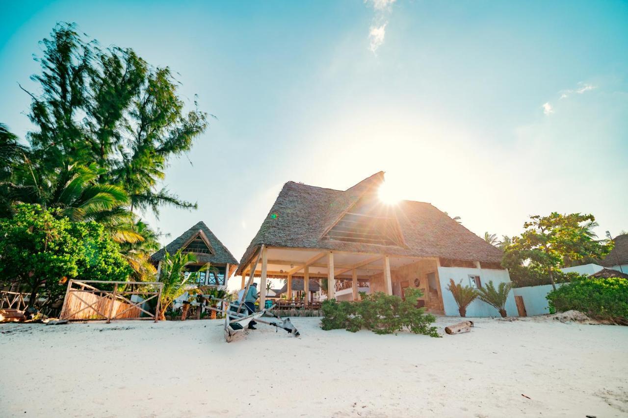 Mayai Ocean Resort Bwejuu Exteriör bild